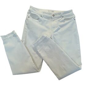 LOFT Curvy Skinny Frayed White Jeans 8(29)